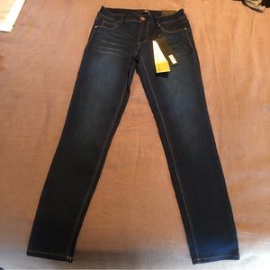 1822 DENIM - Wynter Low Rise Butter Skinny Jean, indigo